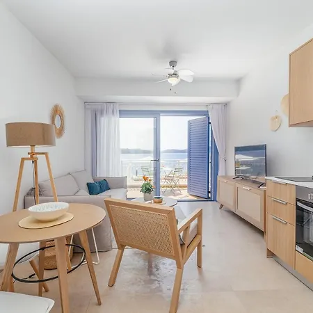 Greek House Complex B1